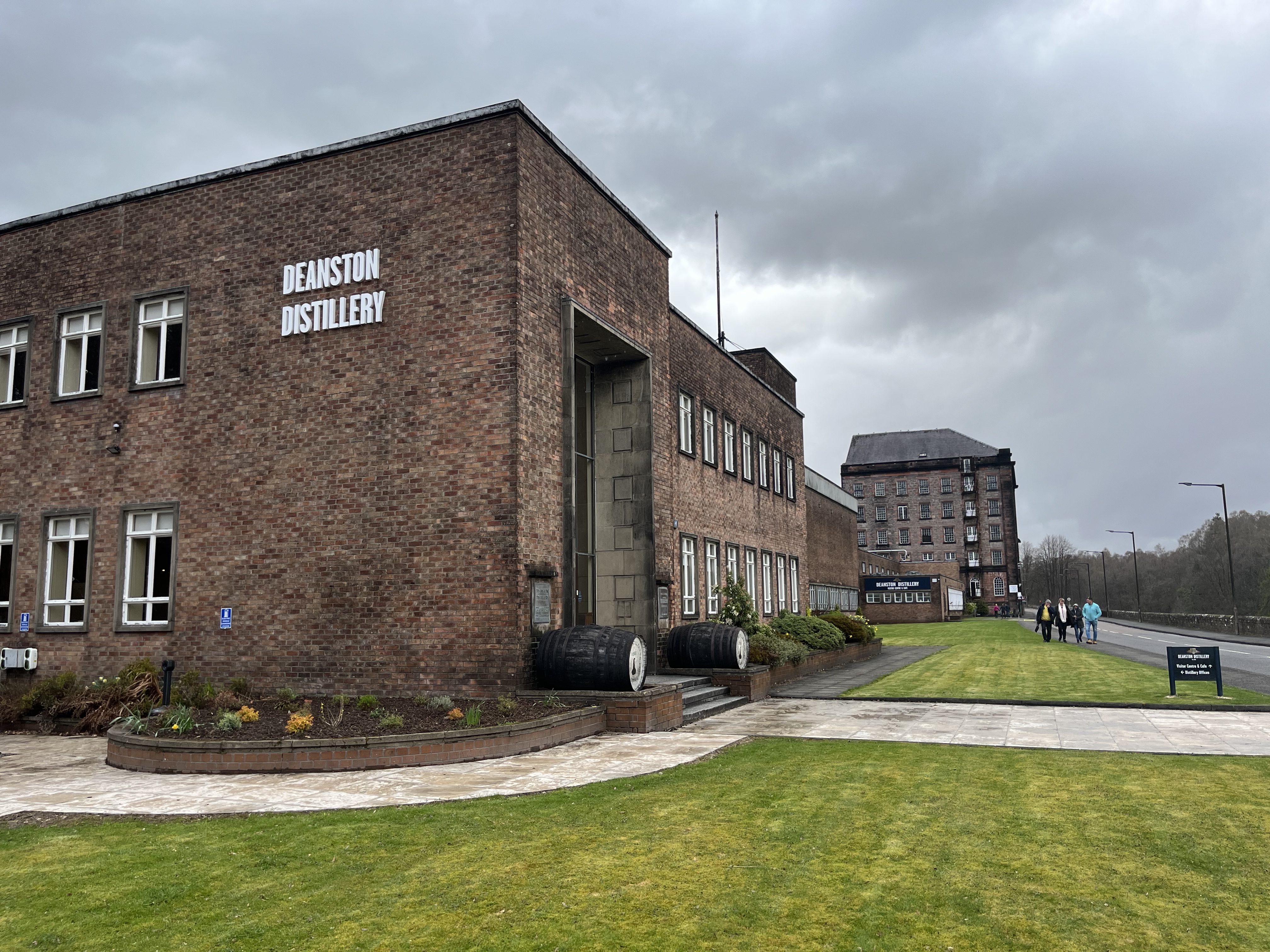 The Islay trip, day 4 – Back to Edinburgh via Deanston